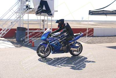 media/Nov-03-2025-Lets Ride (Mon) [[4d74c1c4d3]]/A Group/Grid/